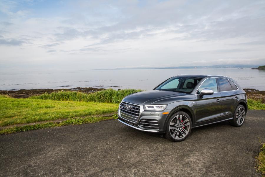  Audi SQ5 3.0 TFSI 2017 года  (NA) (фото 12 из 55)